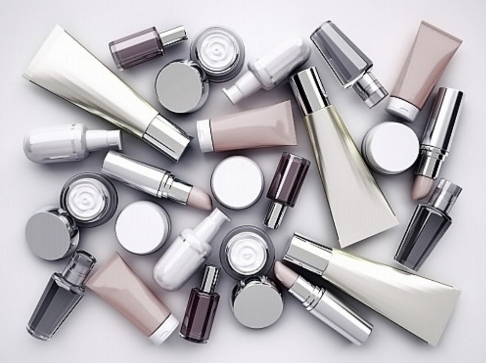 YAM Dermo-Cosmetic Logo