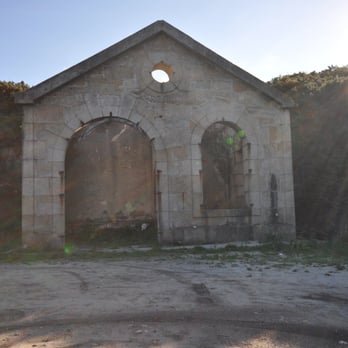 Batería de Sudova - Landmarks & Historical Buildings Near Me - Ares, C
