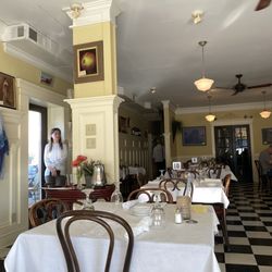 Fritz and Frites - Sweet interior
