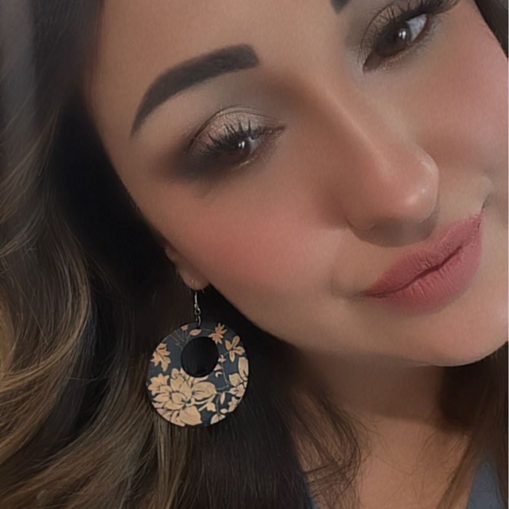 MIJI Beauty Eyelashes - Double tip mink SEXY cat eye extensions. Silvia does an amazing job at getting me the shape and lengths I need. - Eyelash Service Near Me - La Mirada, California MIJI Beauty Eyelashes - Double tip mink SEXY cat eye extensions. Silvia does an amazing job at getting me the shape and lengths I need. - Eyelash Service Near Me - La Mirada, California