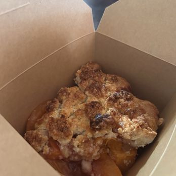 Fat + Flour - Peach and Cream Cheese Crumble - Bakeries Near Me - Los Angeles, California