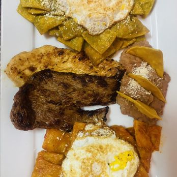 Tierra Caliente - CHILAQUILES DIVORCIADOS - Mexican Near Me - Byhalia, Mississippi Tierra Caliente - CHILAQUILES DIVORCIADOS - Mexican Near Me - Byhalia, Mississippi