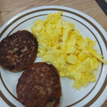 Manna Restaurant - Sausages and eggs in stuffed lol - American Near Me - Chula Vista, California