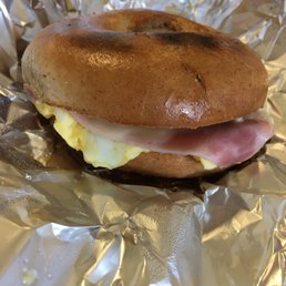 Ham, egg, cheese bagel