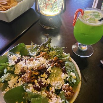 Morrison - Mixed Green Salad and grinch drink - Gastropubs Near Me - Los Angeles, California