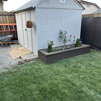 Barron Brothers - The shed that was built with a planter box - Handyman Near Me - Sun Vally, Nevada
