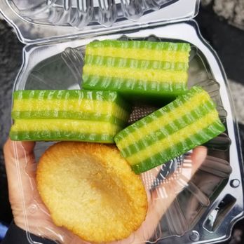 Bake & Che - Banh Da Lon Sau Rieng (green/yellow pastry) $1.75 each- delicious, banh khoai mi (yucca pastry) $1.50- good - Desserts Near Me - Westminster, California Bake & Che - Banh Da Lon Sau Rieng (green/yellow pastry) $1.75 each- delicious, banh khoai mi (yucca pastry) $1.50- good - Desserts Near Me - Westminster, California