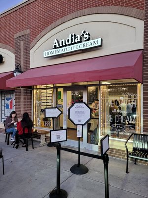 Andia's Ice Cream by null