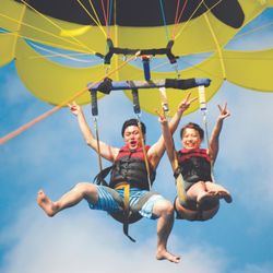 H2O Sports Hawaii - Tandem Parasail rides!