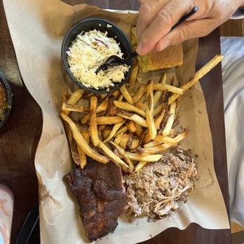 Mission BBQ - Wife's 2 meat plate. As dry as the Sahara... - Barbeque Near Me - Gurnee, Illinois