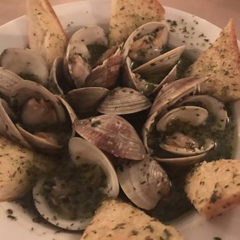 Pennell's Restaurant - Garlic clams appetizer - Italian Near Me - Saratoga Springs, New York Pennell's Restaurant - Garlic clams appetizer - Italian Near Me - Saratoga Springs, New York