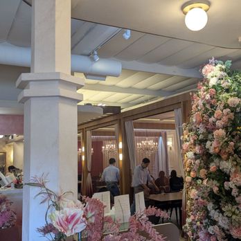 GIWA - Interior view - Breakfast & Brunch Near Me - Santa Clara, California GIWA - Interior view - Breakfast & Brunch Near Me - Santa Clara, California