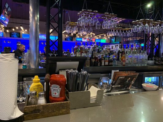 B-LUX Grill & Bar by null