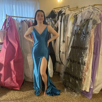 Fargo Alterations - Prom - Sewing & Alterations Near Me - Fargo, North Dakota Fargo Alterations - Prom - Sewing & Alterations Near Me - Fargo, North Dakota