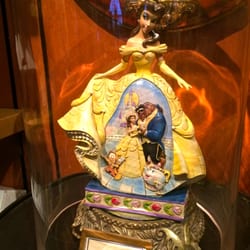 Bonjour! Village Gifts