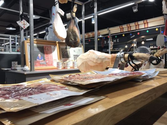 Marché Alimentaire Saint-Germain by null