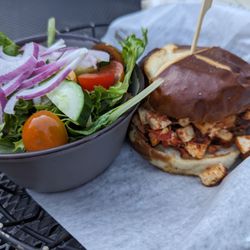 Union Pier Social - Tofu Sloppy Joe (vegan)