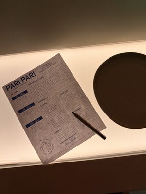 PARI PARI Handroll Bar by null