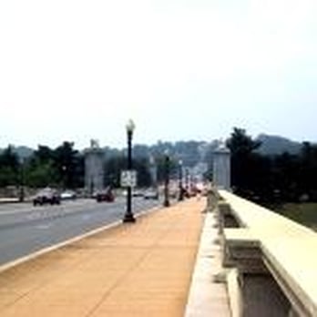 Arlington Memorial Bridge - Landmarks & Historical Buildings Near Me - Washington, DC, District of Columbia
