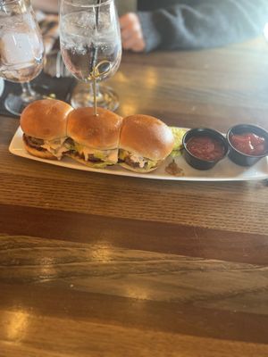 22TEN Kitchen Cocktails by null