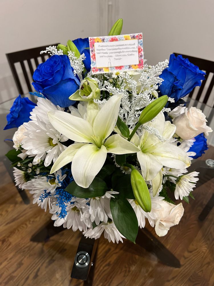 FLOWERS BY EMIL Updated June 2024 32 Photos & 30 Reviews 7305