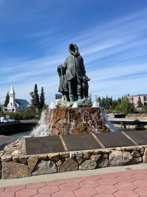 Golden Heart Plaza by null