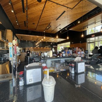 M Shack - Inside/outside bar - American Near Me - Ponte Vedra Beach, Florida M Shack - Inside/outside bar - American Near Me - Ponte Vedra Beach, Florida