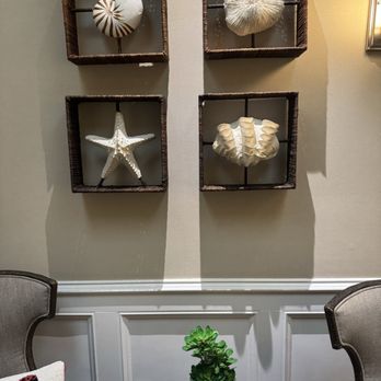 Snug Harbor Inn - Hotels Near Me - Avalon, California