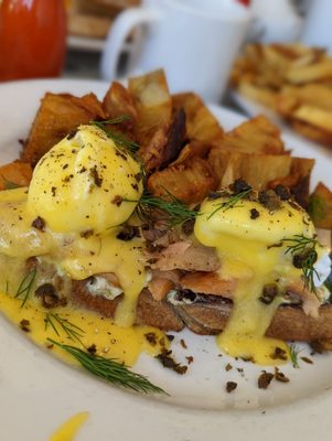 Dirty Food Eatery by null