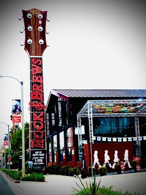 Rock & Brews by null