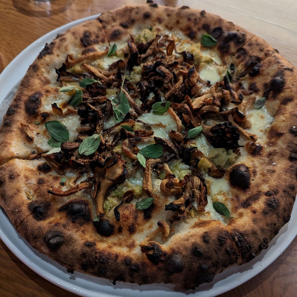 Si Cara - Mushroom Pizza - Pizza Near Me - Cambridge, Massachusetts Si Cara - Mushroom Pizza - Pizza Near Me - Cambridge, Massachusetts