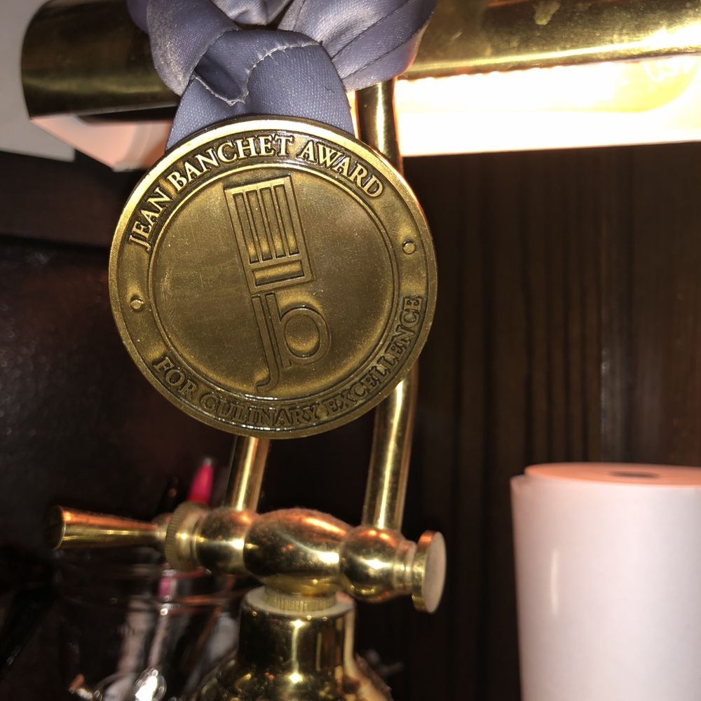 The Alderman - Cocktail Bars Near Me - Chicago, Illinois