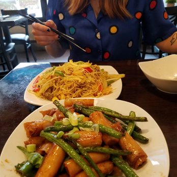 H Bistro - Lunch Menu: Singapore Noodles (top), Rice Roll & Green Beans (bottom). - Cantonese Near Me - Seattle, Washington H Bistro - Lunch Menu: Singapore Noodles (top), Rice Roll & Green Beans (bottom). - Cantonese Near Me - Seattle, Washington