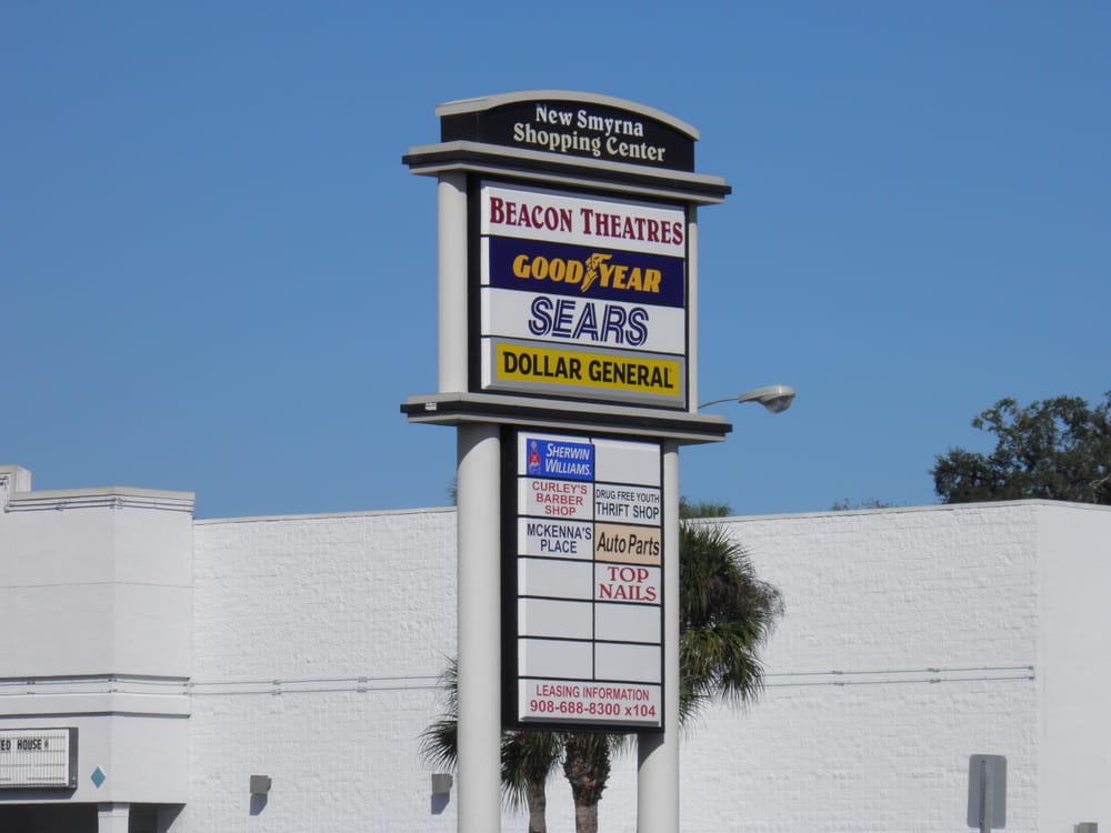 New Smyrna Beach Shopping Center Image