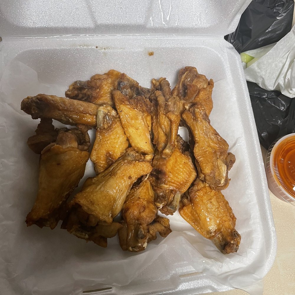 Valerio's - Naked 12 piece wings - Italian Near Me - Albrightsville, Pennsylvania Valerio's - Naked 12 piece wings - Italian Near Me - Albrightsville, Pennsylvania