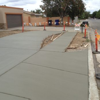 Concrete King - construction work on the sidewalk - General Contractors Near Me - Corrales, New Mexico Concrete King - construction work on the sidewalk - General Contractors Near Me - Corrales, New Mexico