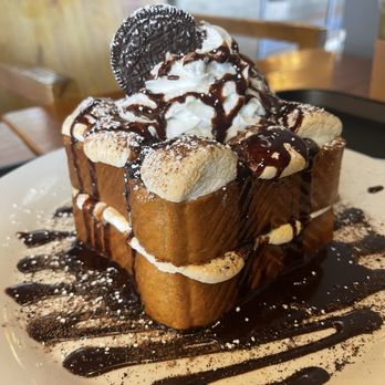 Caffe Bene - S'mores toast - Coffee & Tea Near Me - Torrance, California Caffe Bene - S'mores toast - Coffee & Tea Near Me - Torrance, California