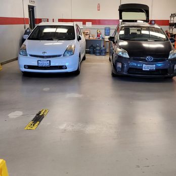 TOYOTA OF BERKELEY’S I-80 JUNCTION - Updated December 2025 - 31 Photos ...