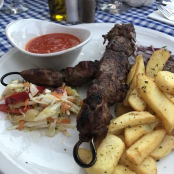Taverna Akropolis - Kabob w/ fries. - Food Near Me - Wrocław, DS Taverna Akropolis - Kabob w/ fries. - Food Near Me - Wrocław, DS