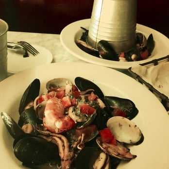 Caffe Macaroni - A+ Black Linguini - Italian Near Me - San Francisco, California Caffe Macaroni - A+ Black Linguini - Italian Near Me - San Francisco, California