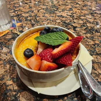 Elbow Room - Creme brulee - New American Near Me - Fresno, California