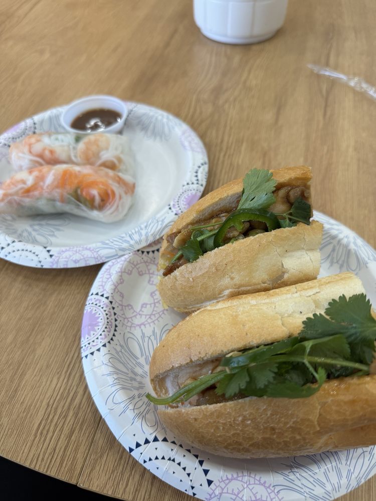 Lily Coffee Tea & Bread