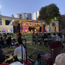 Warner Center Park - Tribute band to the Doors!