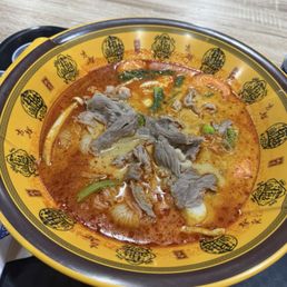 11. Mala Tang/ 麻辣烫/ 마라탕