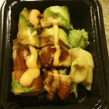 Daikanyama - Spicy girl maki, take out.. small portion but pretty tasty - Japanese Near Me - Lexington, Massachusetts