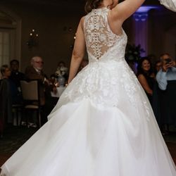 Yun Alteration - Wedding dress with layers and bustle (which Yun added for me)