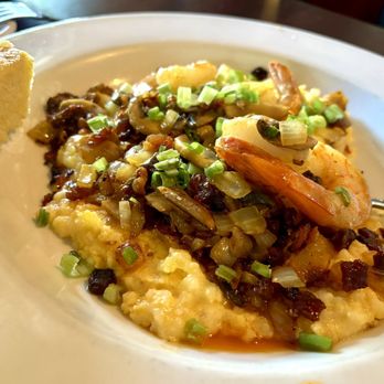 The Cottage - Original Shrimp & Grits - Cafes Near Me - Bluffton, South Carolina The Cottage - Original Shrimp & Grits - Cafes Near Me - Bluffton, South Carolina