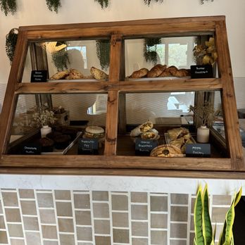 Moonraker Coffee Roasters - pastry case - Coffee & Tea Near Me - Shingle Springs, California