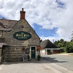The Boot Inn - The front