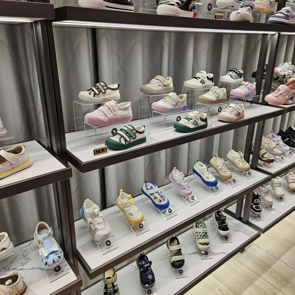 Taranis - Kids shoes - Shoe Stores Near Me - Canoga Park, California